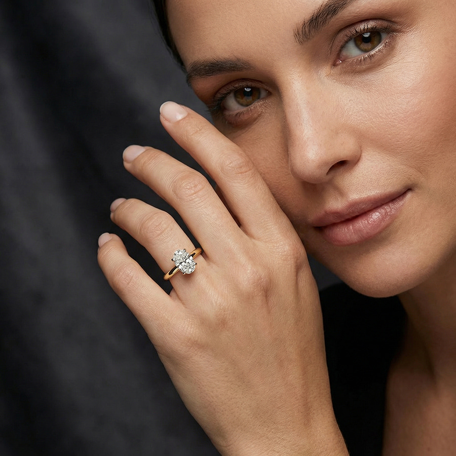 10kt White Gold Juniper Crossover Solitaire Lab Diamond Ring model image