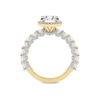 4.70 Ct Oval Cut Enchanté Side Stones Halo Lab Diamond Ring in 18kt Yellow Gold right