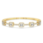 14kt Yellow Gold Emerald Embrace Lab Diamond Openable Bangle Bracelet (4 Ct. Tw.) front image
