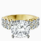 18kt Yellow Gold Twilight Side Round Lab Diamond Ring front image
