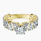 14kt Yellow Gold Esme Side Pear Lab Diamond Ring front image