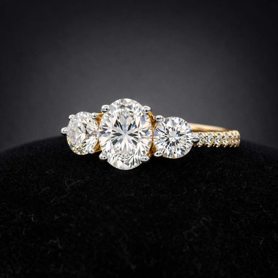 10kt White Gold Artemis Round Three Stone Lab Diamond Ring color product image two