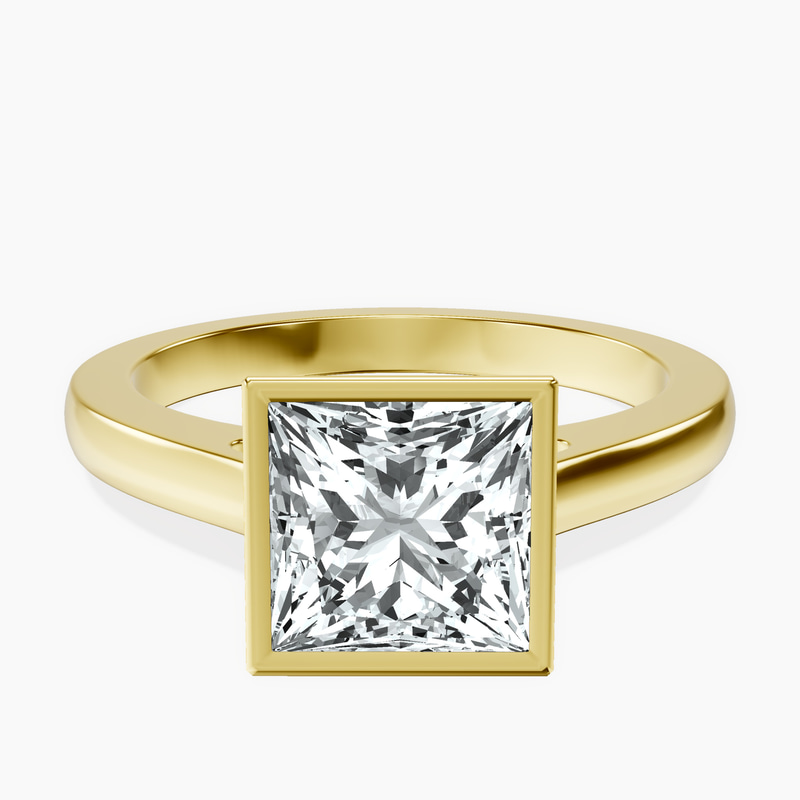 2.80 ct. princess Bezel Solitaire Ring in 18kt yellow gold rtr top