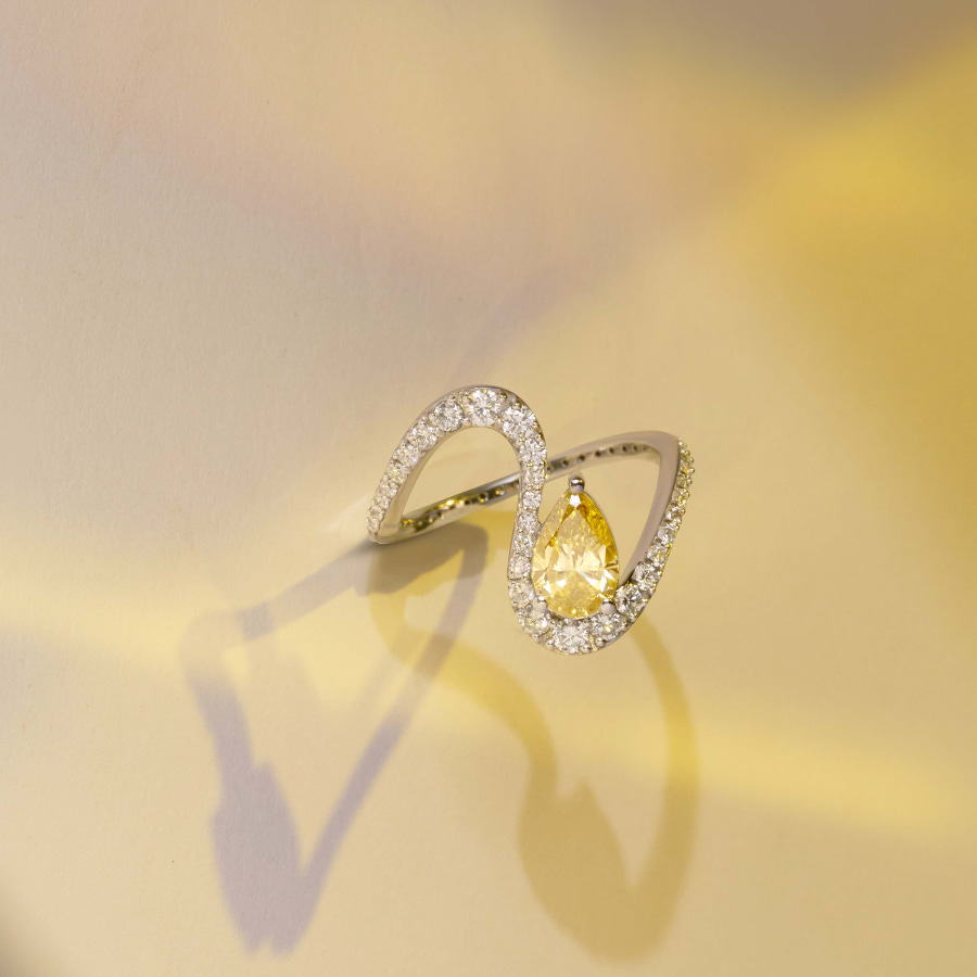 10kt White Gold The Sun and the Stars Colored Lab Diamond Ring (1 3/4 Ct. Tw.) model