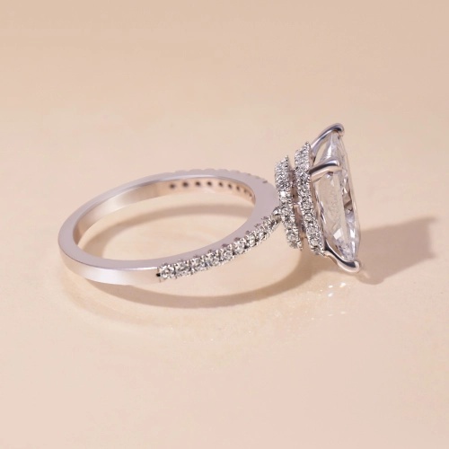 Know All About Hidden Halo Engagement Rings