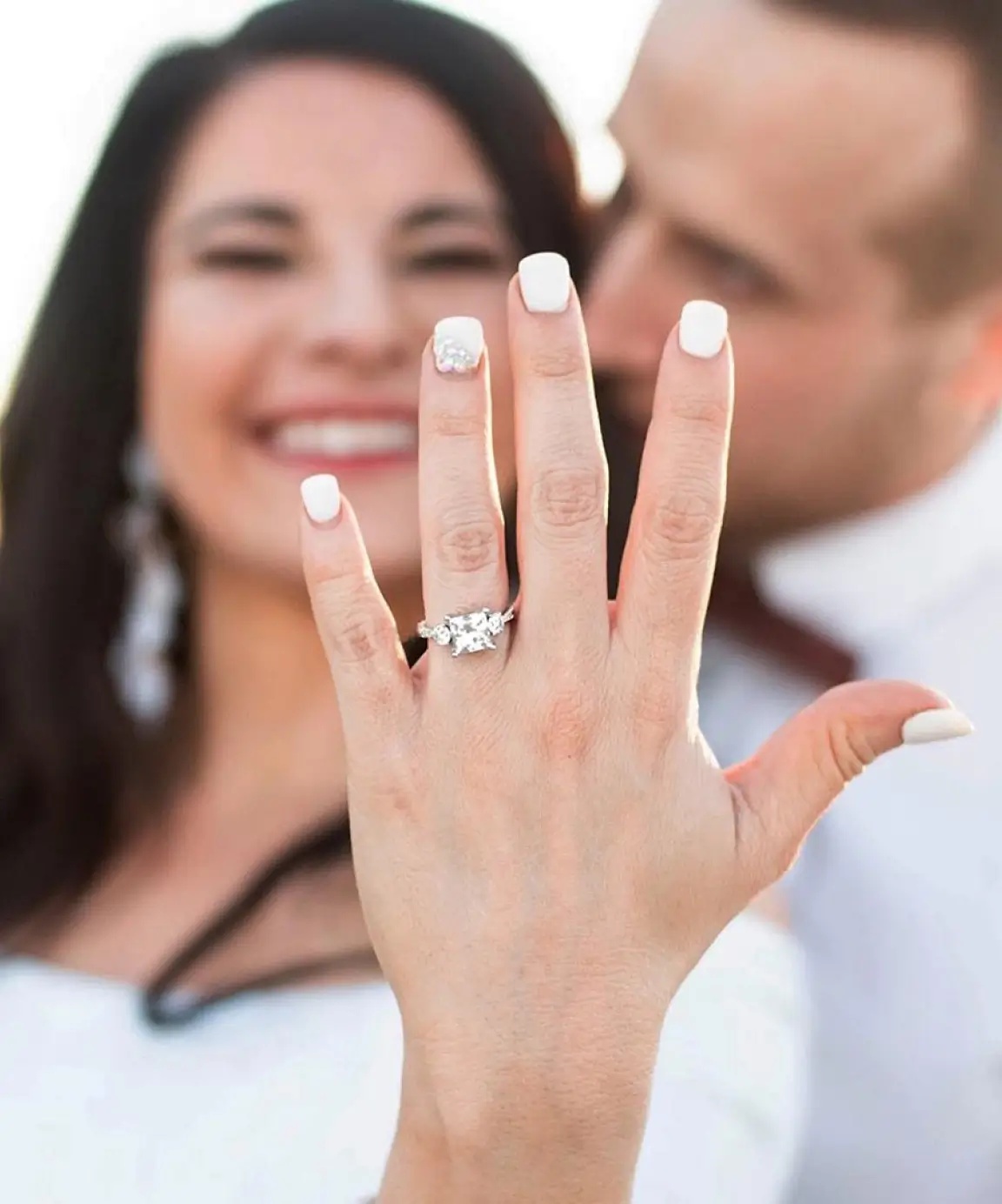 How to Find Your Partner's Engagement Ring Size Easily?