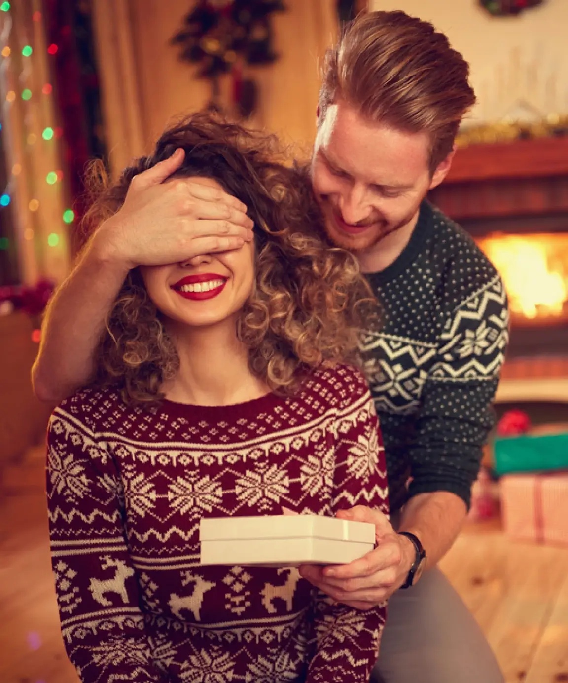 Gifts for Couples for Christmas: Inexpensive ideas for couples who have  everything! | Christmas gifts for couples, Couple christmas presents,  Family gift exchange