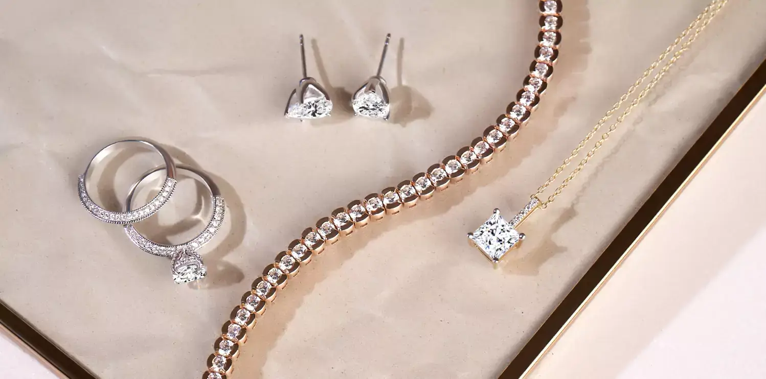 gift-diamond-jewelry