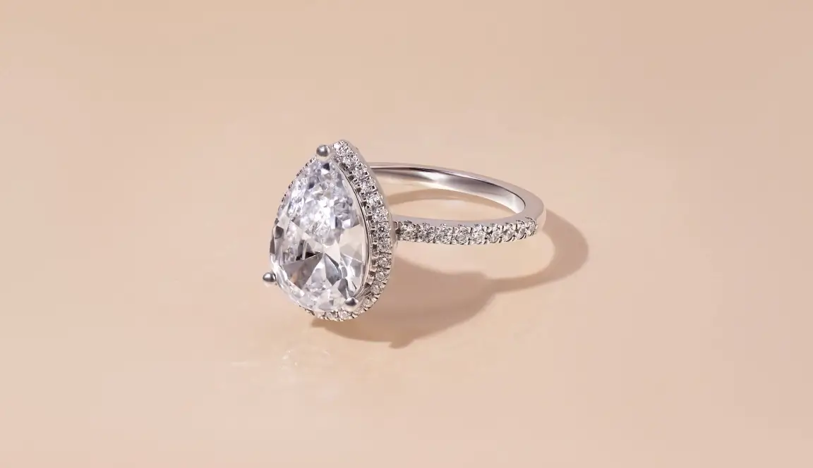 lumina halo diamond ring