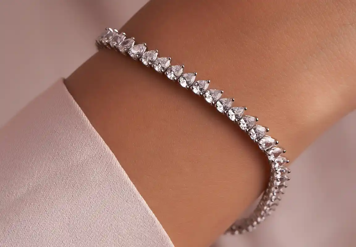 Lilac Pear Diamond Tennis Bracelet