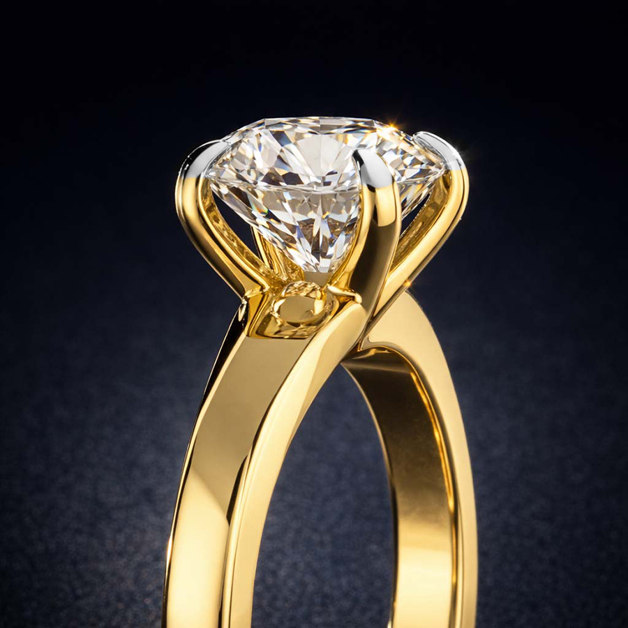 color_product_image_one