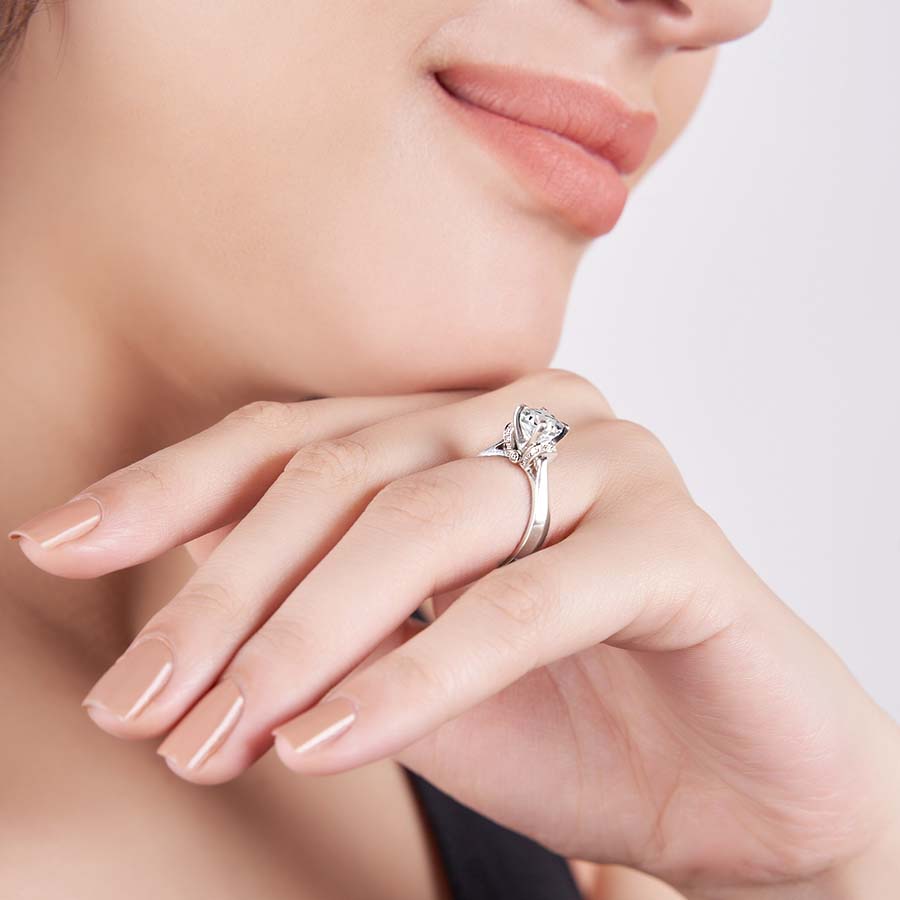 Delanie Side Cuff Diamond Ring Model View