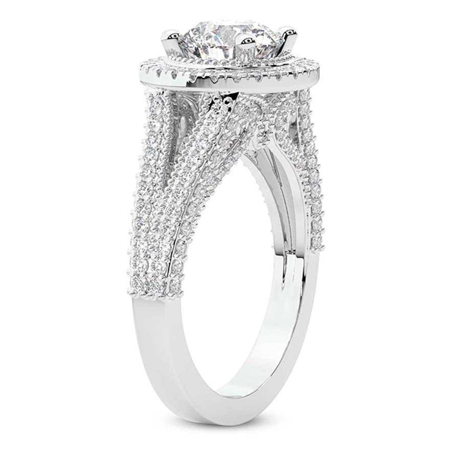 Opulenté Antique Halo Diamond Ring top view